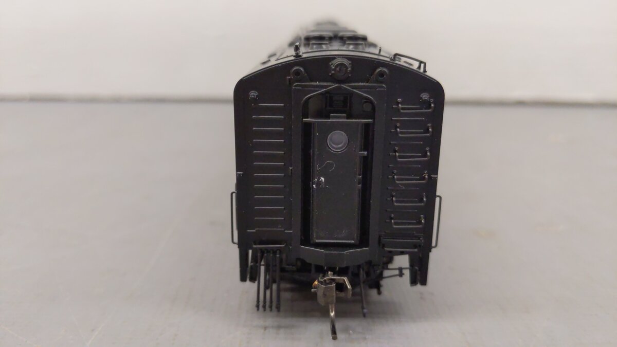 Rapido Trains 028599 HO Amtrak EMD E8A Diesel Locomotive Sound/DC/DCC #4316 EX/Box