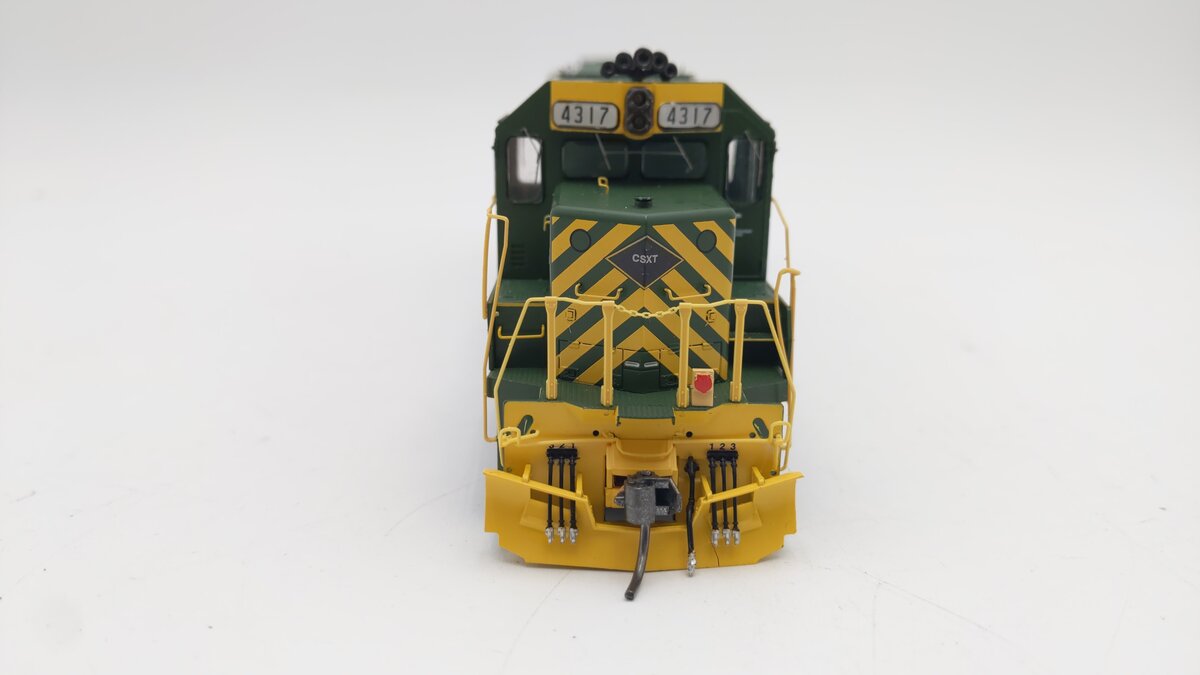 Athearn G65639 HO Scale GP39-2 CSX Diesel Locomotive #4317 w/ DCC EX/Box
