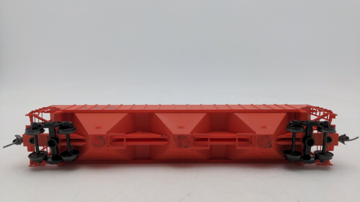 Acurail 65XX HO Scale Illinois Central Gulf 3 Bay Hopper Car #767135 VG