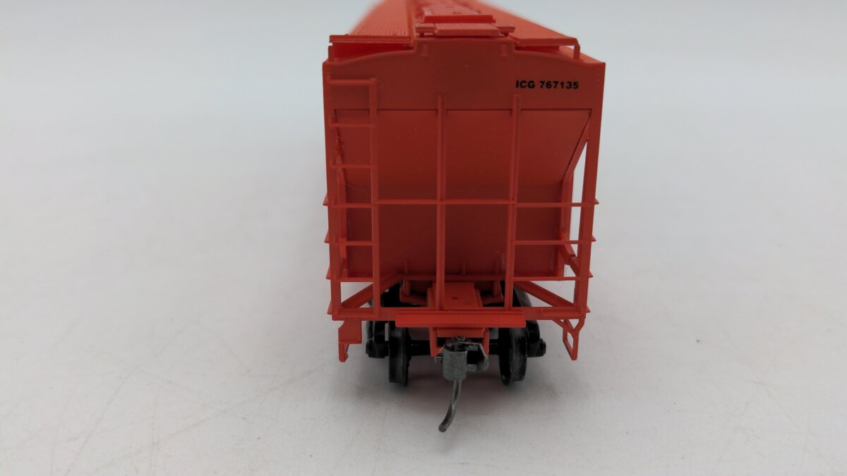 Acurail 65XX HO Scale Illinois Central Gulf 3 Bay Hopper Car #767135 VG