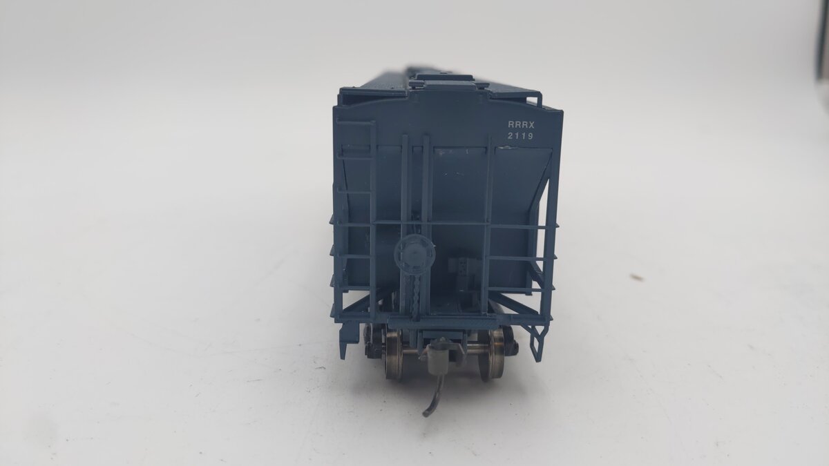 Accurail 80912 HO Scale Percival Grain 3 Bay Hopper Car #2119 VG