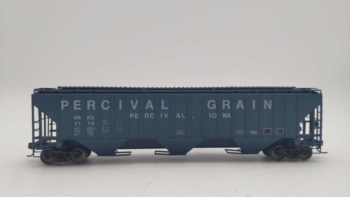 Accurail 80912 HO Scale Percival Grain 3 Bay Hopper Car #2119 VG