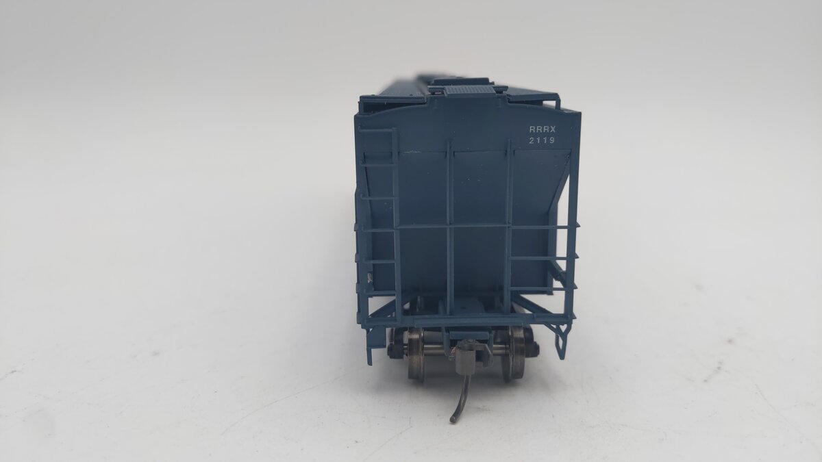 Accurail 80912 HO Scale Percival Grain 3 Bay Hopper Car #2119 VG