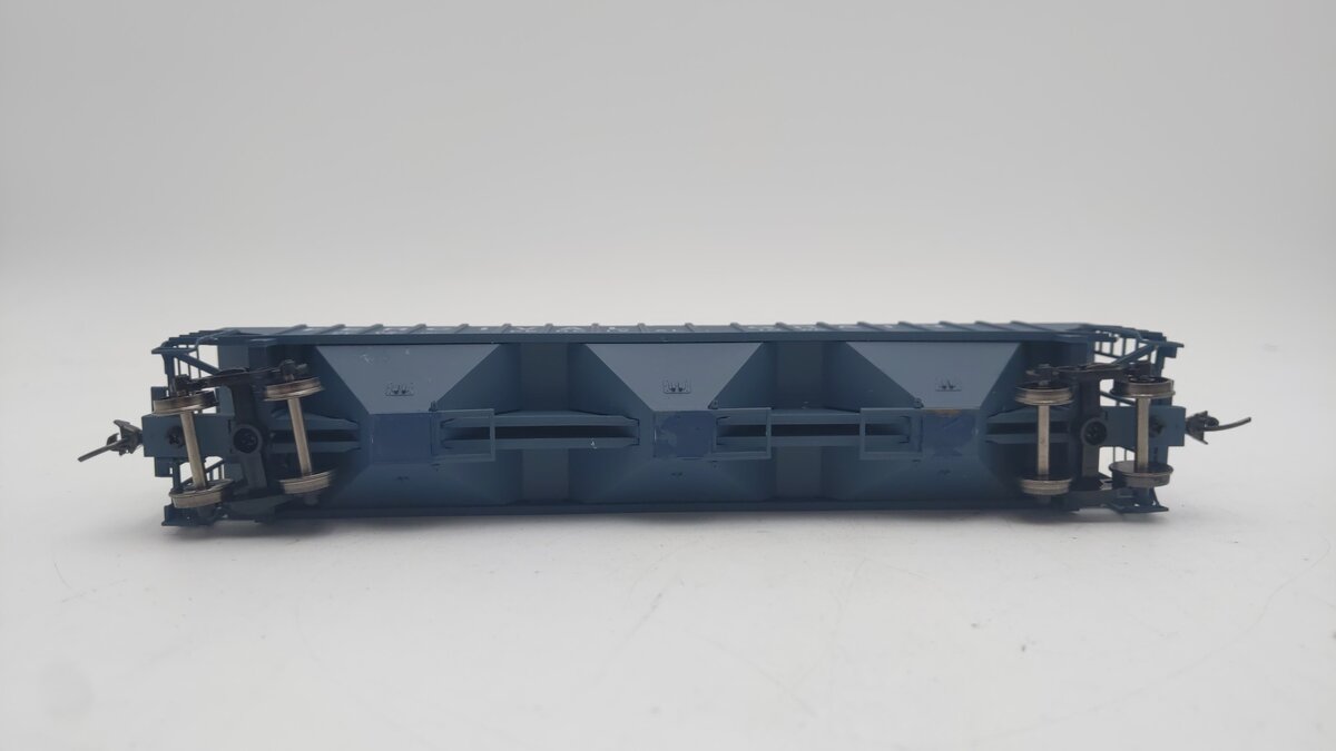Accurail 80912 HO Scale Percival Grain 3 Bay Hopper Car #2119 VG
