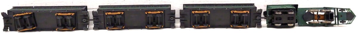 Bachmann 00640 HO Scale John Bull Historic Steam Passenger Train Set EX/Box