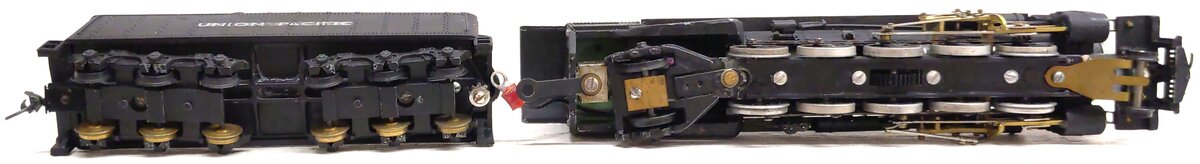 Bowser 100730 HO Scale 2-10-2 Steam Locomotive & Tender Kit - Custom VG/Box
