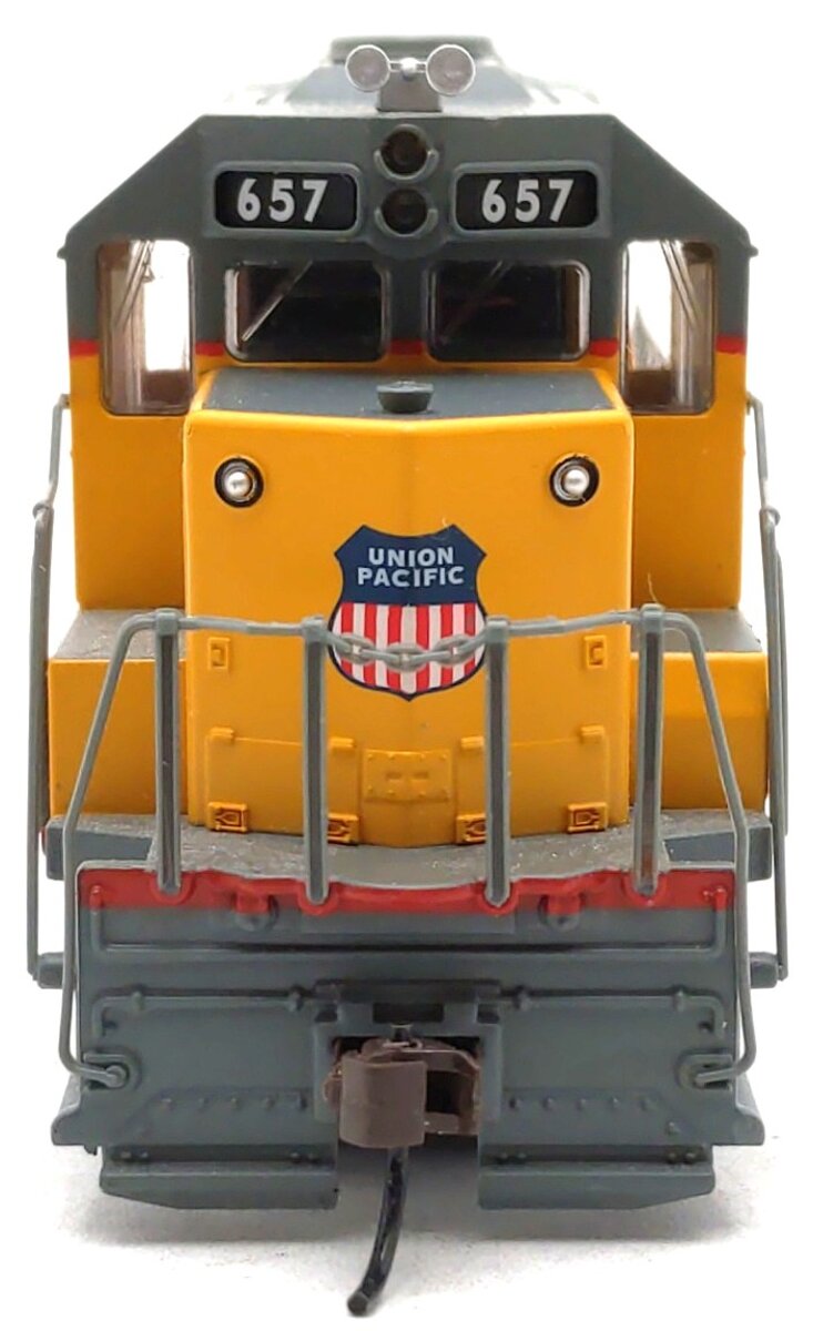 Bachmann 63528 HO Union Pacific EMD GP40 Diesel Locomotive Standard DC #657 LN/Box