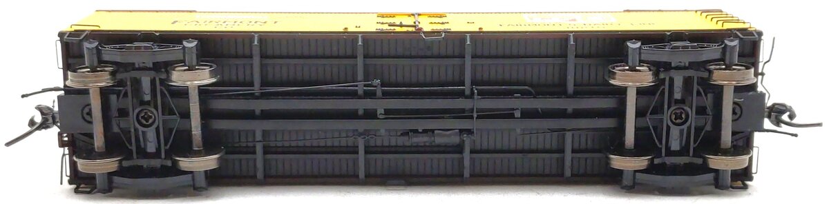MTH 80-94017 HO R40-2 Wood Reefer, Fairmont Creamery #30210 LN/Box