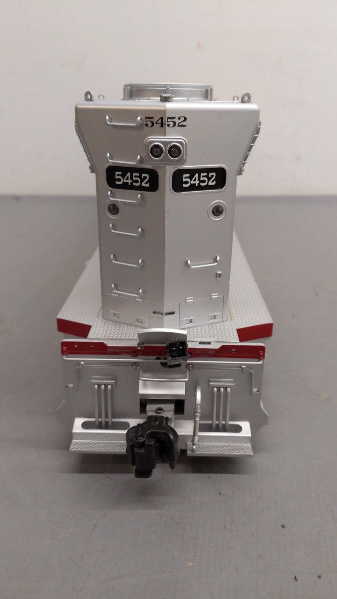 Aristo-Craft 22491 G Scale Santa Fe SD45 Diesel Locomotive # 5452 VG/Box