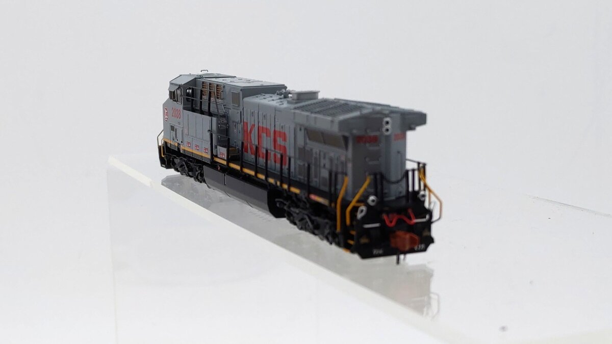Scale Trains SXT40616 N Scale Kansas City Southern AC4400 Diesel Engine #2038 LN/Box