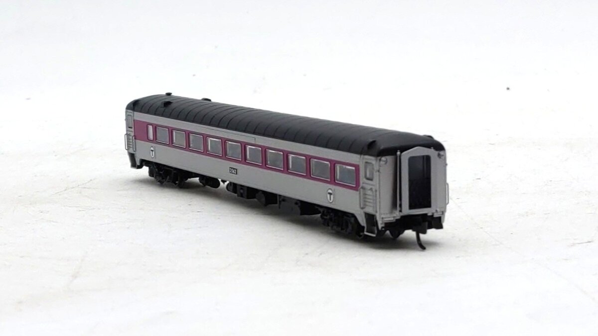 Rapido Trains 517029 N Scale MBTA 8600-Series Coach Passenger Car #2562