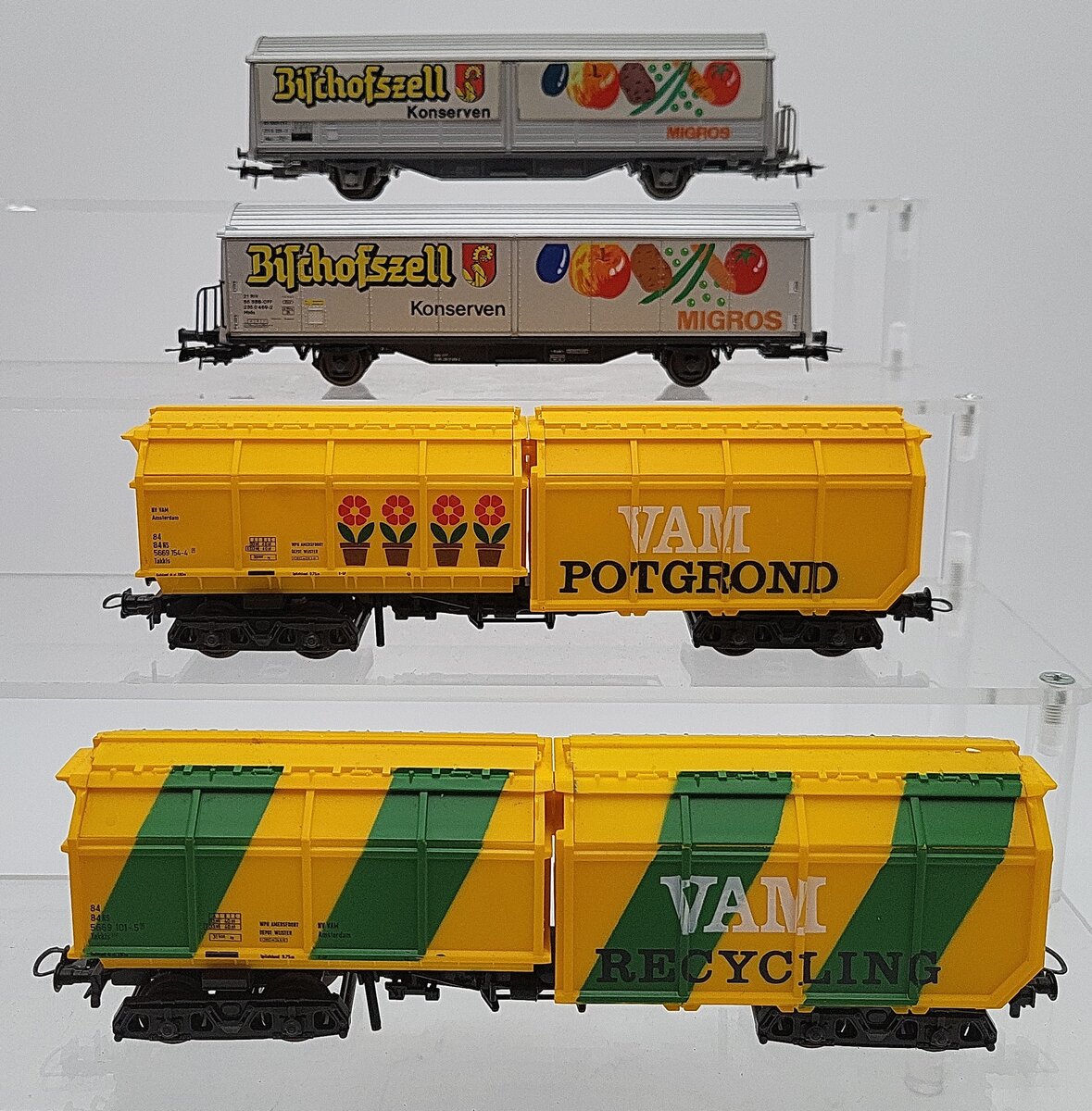 Roco HO Scale Migros and VAM Car Assortment: 46397, 4341, 46227, 46228 [4] EX/Box