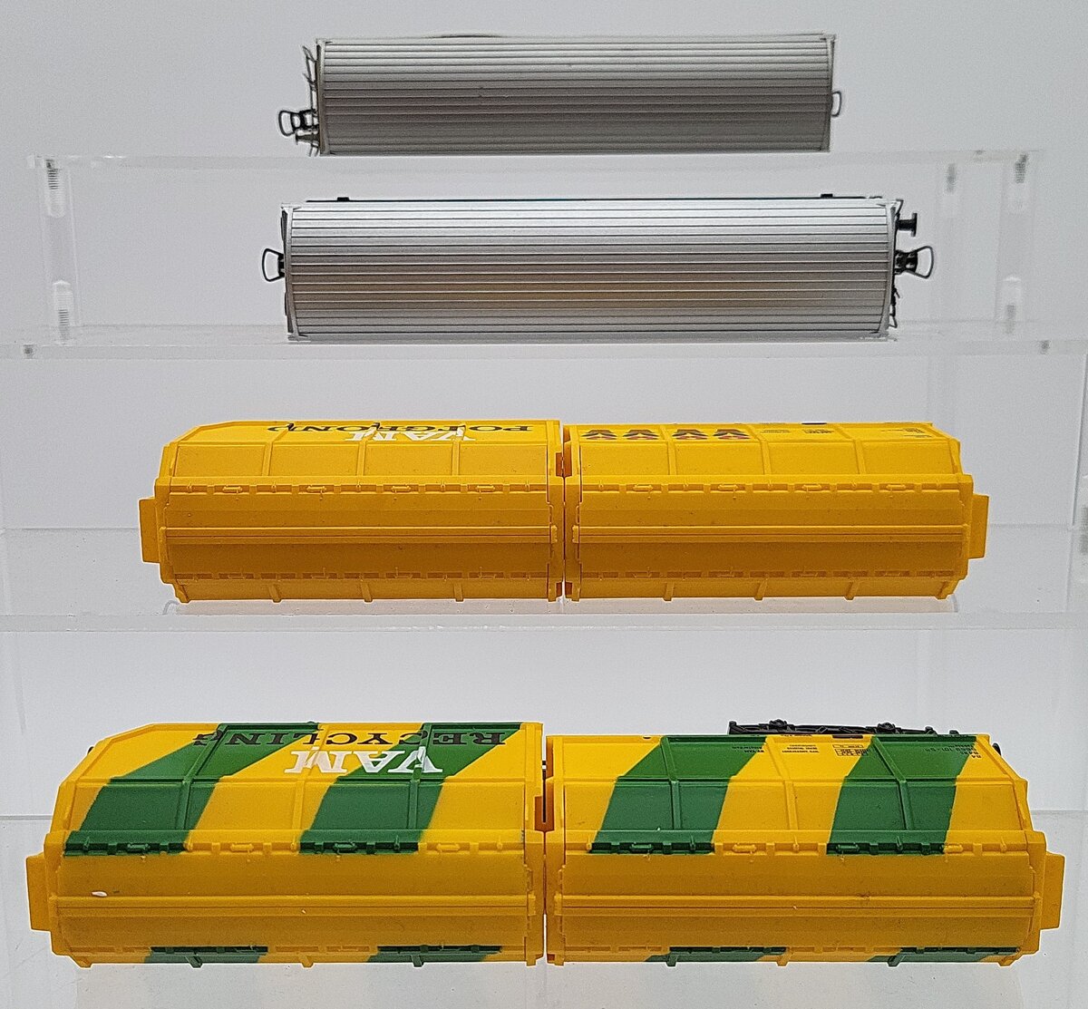 Roco HO Scale Migros and VAM Car Assortment: 46397, 4341, 46227, 46228 [4] EX/Box