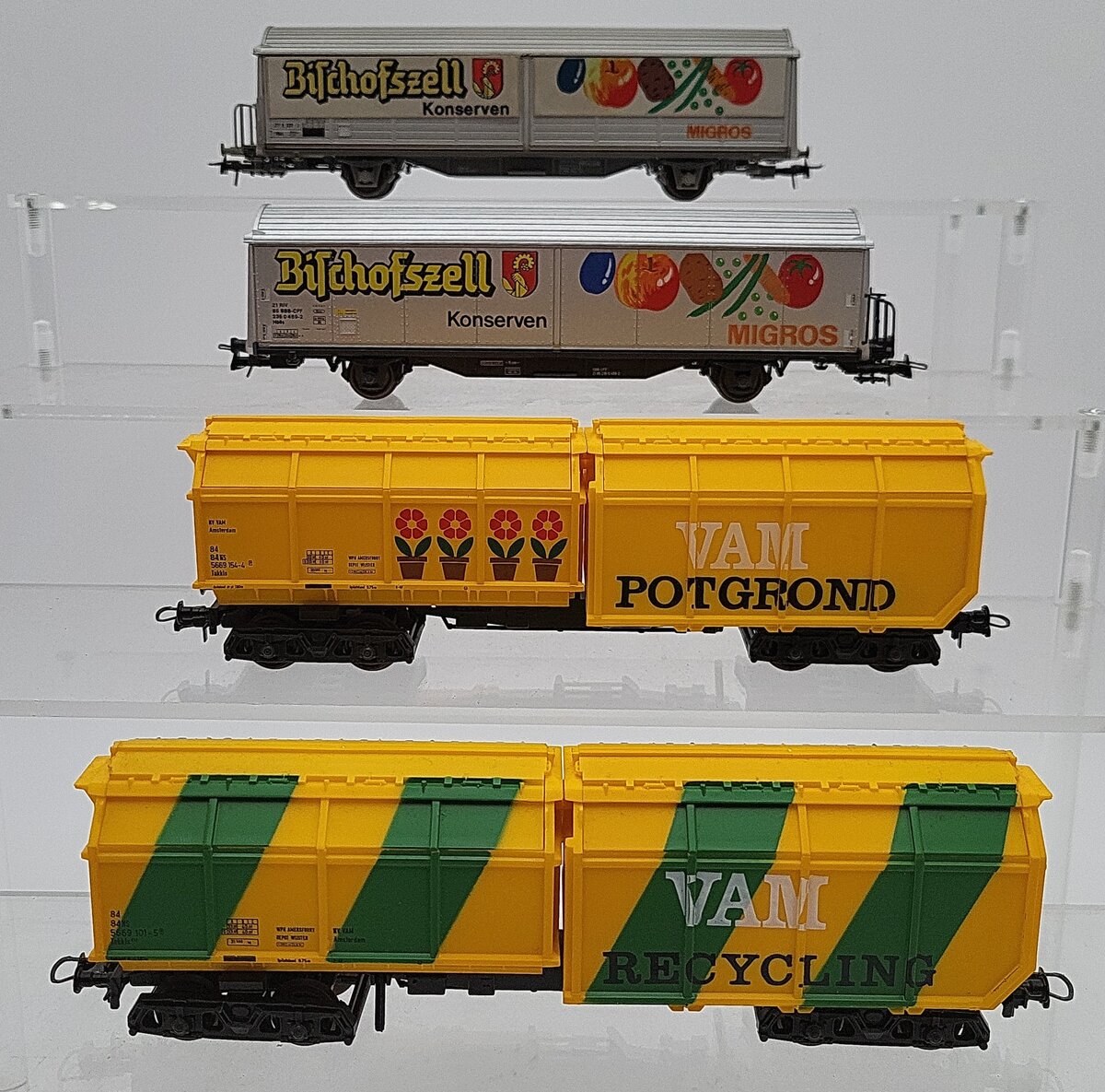 Roco HO Scale Migros and VAM Car Assortment: 46397, 4341, 46227, 46228 [4] EX/Box