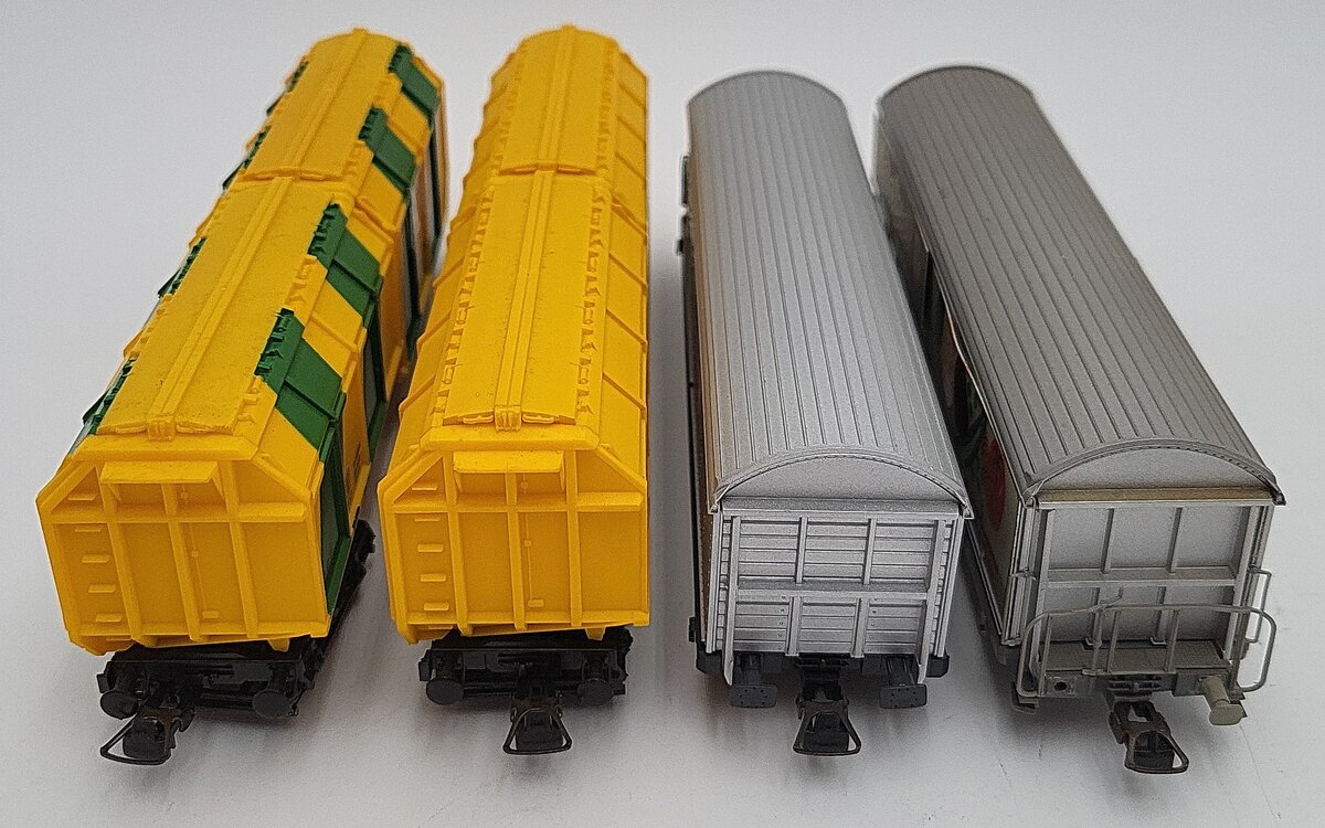 Roco HO Scale Migros and VAM Car Assortment: 46397, 4341, 46227, 46228 [4] EX/Box