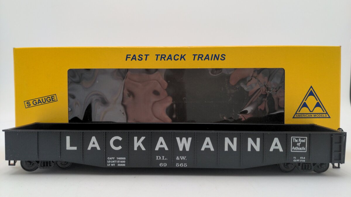 American Models 4413 S Scale Lackawanna 52' Gondola #69565 EX/Box