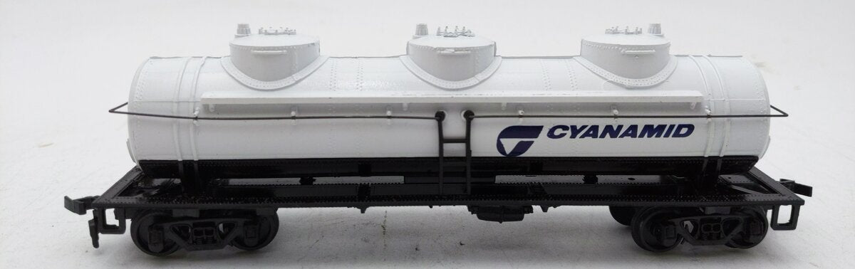 Bachmann 43-1001-39 HO Scale Shell 42' 3-Dome Tank Car LN/Box