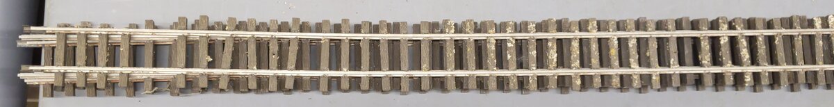 Micro Engineering G Scale G-Trax 73 Inch Straight Tracks [4]