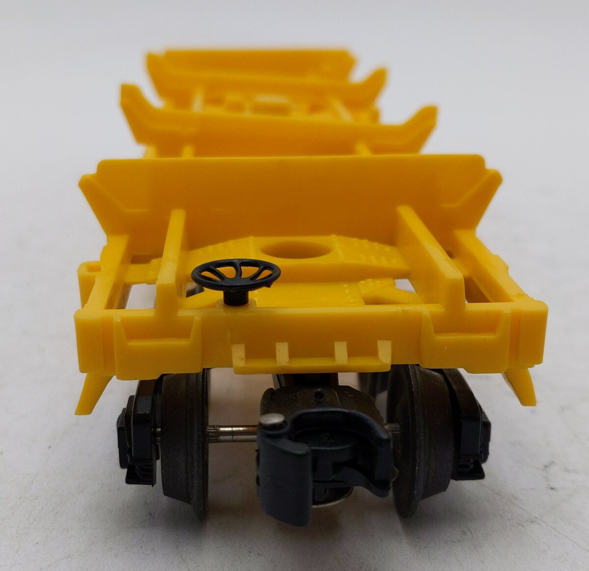 Lionel 6-9303 O Gauge Union Pacific Operating Dump Car EX/Box