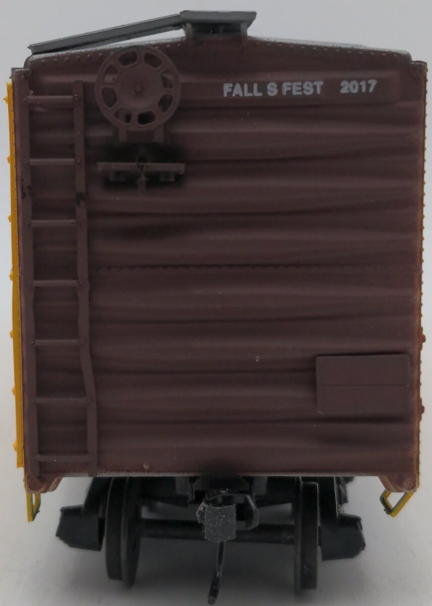 American Models 2017 S Gauge MNX National Car Company Fall Fest Boxcar #1915 EX/Box