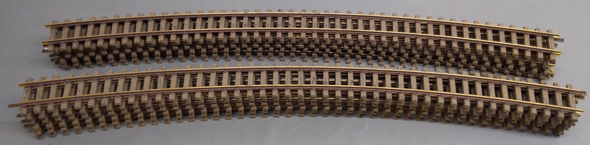 Aristo-Craft 11820 Euro Brass 20 Ft. Diameter Curved Track Sections (12)