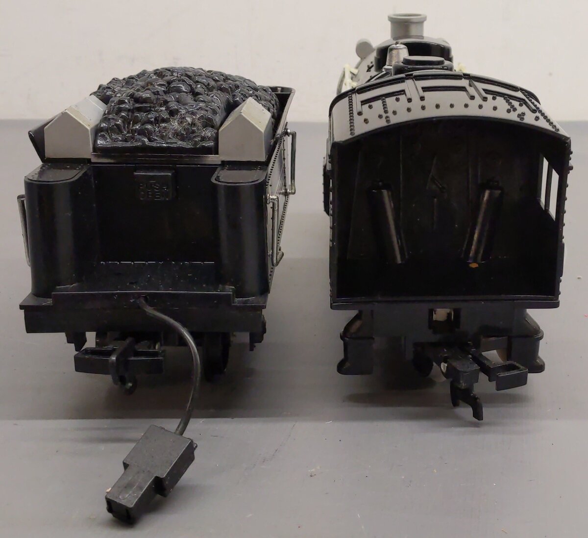 Lionel 62050 G Gauge NYC Flyer Steam Locomotive and Tender Only #2050 VG