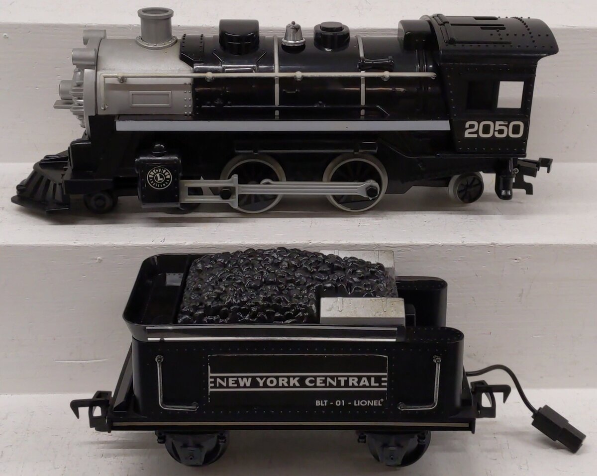 Lionel 62050 G Gauge NYC Flyer Steam Locomotive and Tender Only #2050 VG