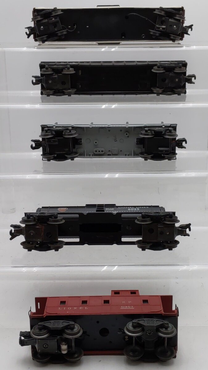 Lionel Vintage O Gauge Freight Cars #36621,6462,2411,6025,6357 [5] VG