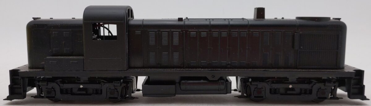 American Models RS-3 S Gauge Undecorated Black Diesel Locomotive EX/Box