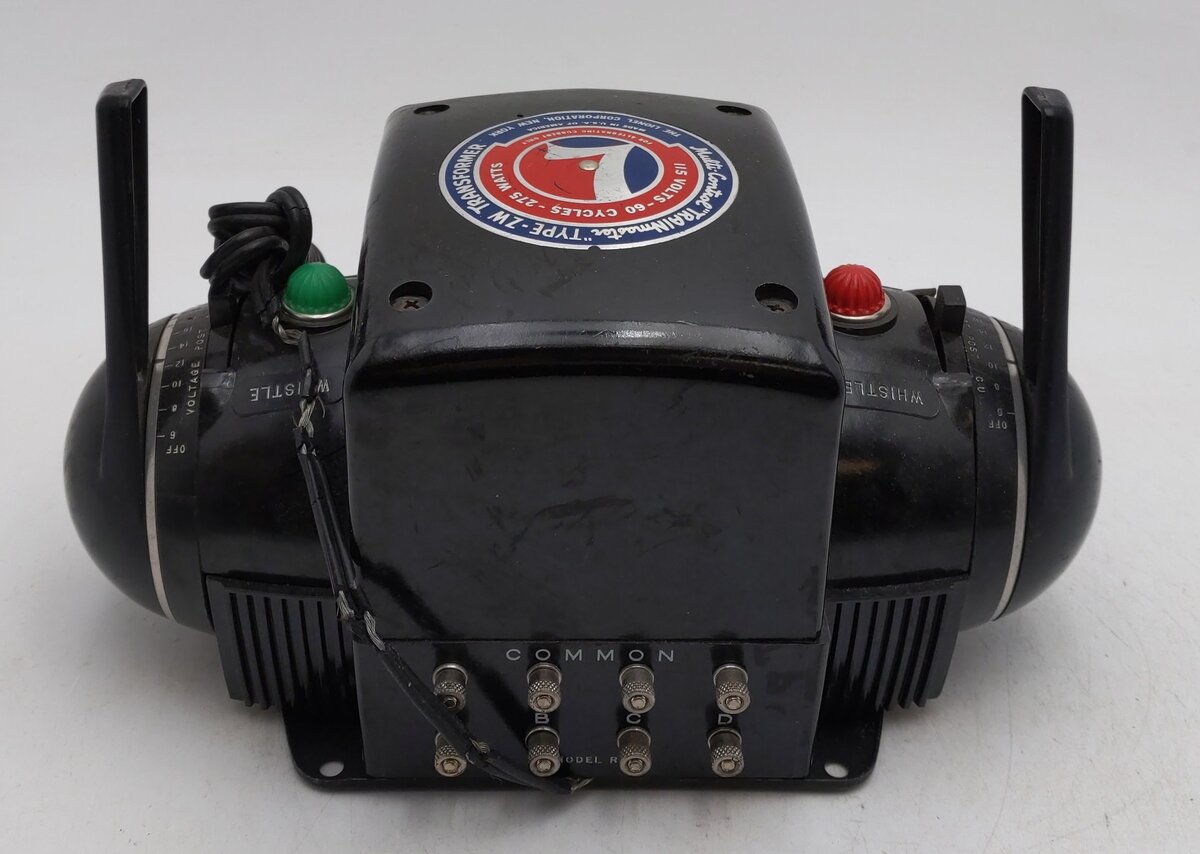 Lionel ZW O Gauge Vintage Trainmaster 275 Watt Transformer with Whistle VG