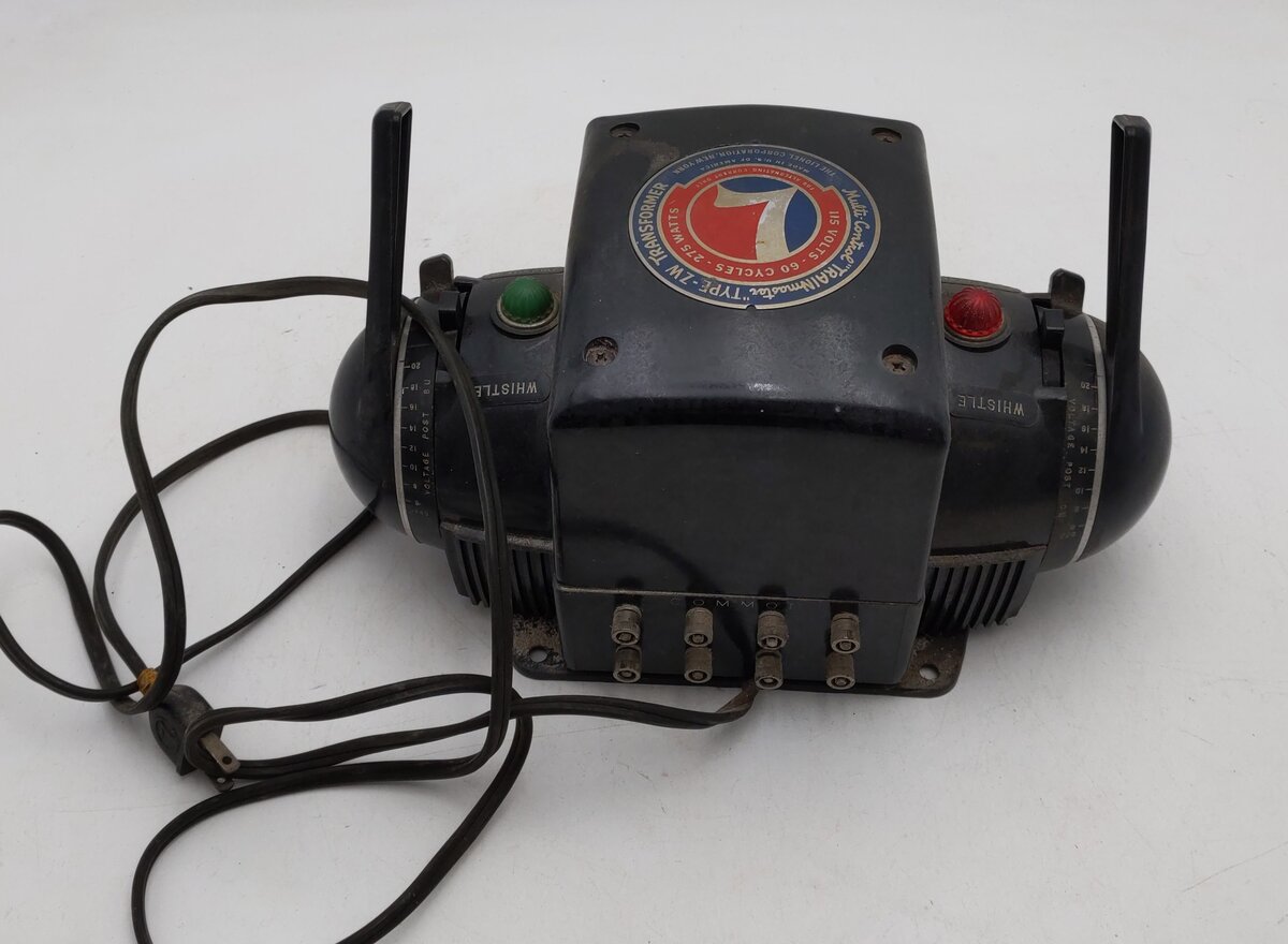 Lionel ZW O Gauge Vintage Trainmaster 275 Watt Transformer with Whistle VG