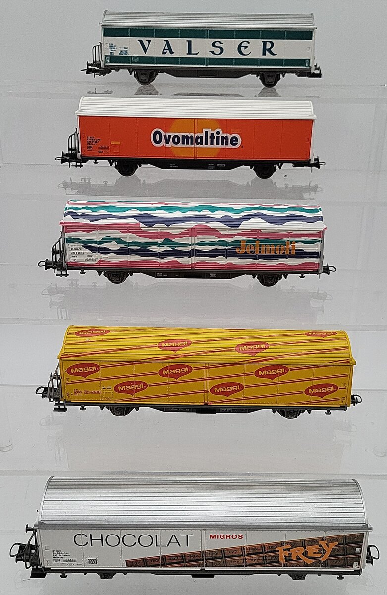 Roco HO Scale SBB Boxcar Assortment: 291033, 46399, 291035, 46593, 4340K [5] EX/Box