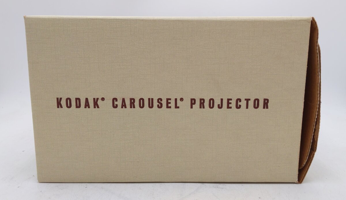 Kodak 650 35mm Carousel Slide Projector w/ Ektanar Lens EX/Box