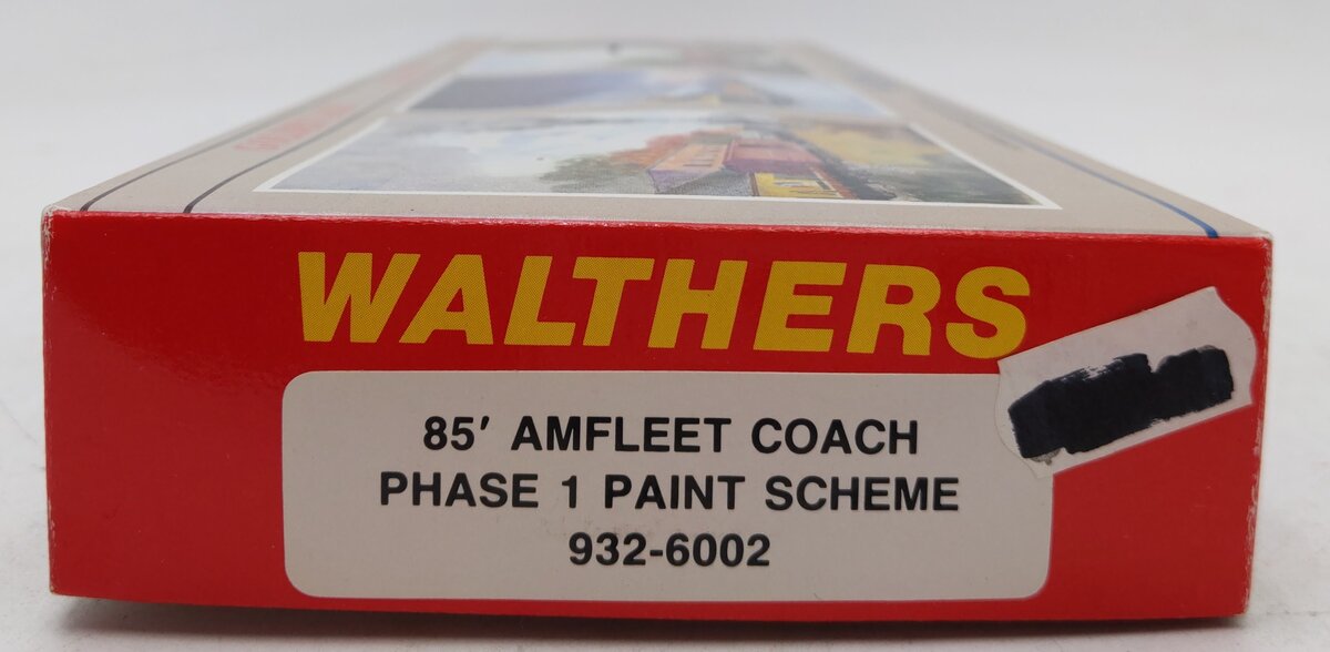 Walthers 932-6002 HO Amtrak 85' Amfleet Coach (Phase 1 Paint Scheme) MT/Box