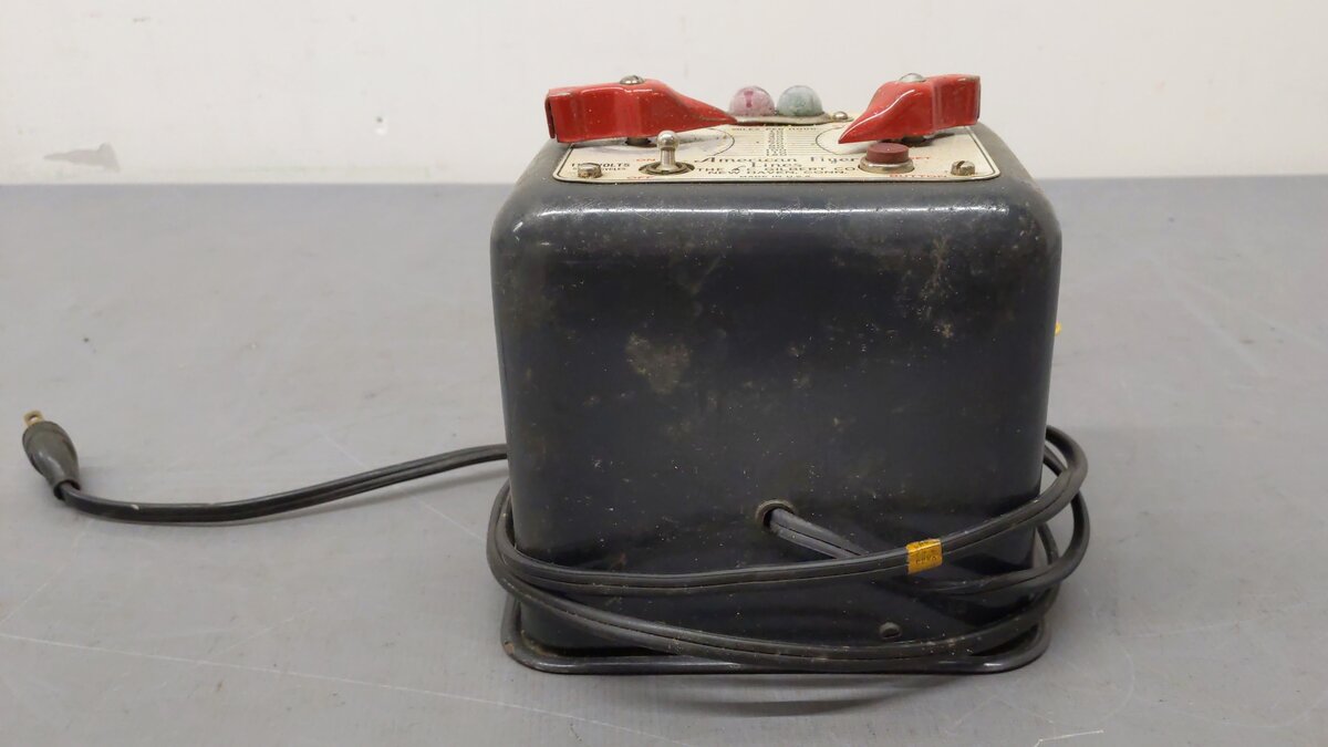 American Flyer 12B Vintage S 250 Watt Transformer w/Reverse Button VG