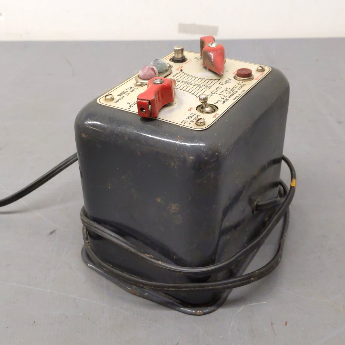 American Flyer 12B Vintage S 250 Watt Transformer w/Reverse Button VG