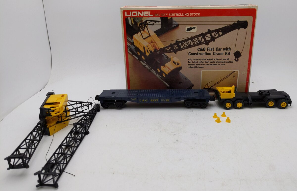 Lionel 6-9157 O Gauge Chesapeake & Ohio Flatcar with Construction Crane Kit EX/Box