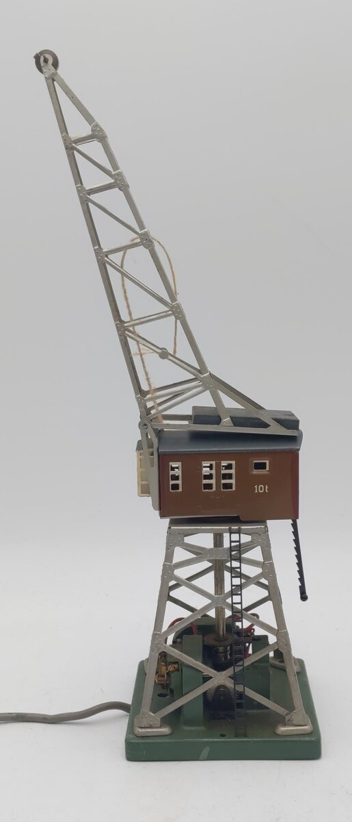 Marklin 7051 HO Scale Remote Controlled Gantry Crane VG