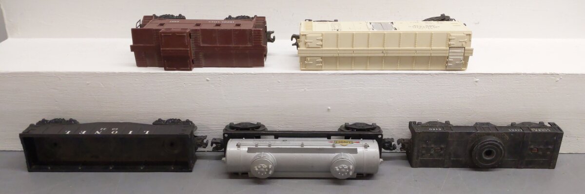 Lionel Vintage O Gauge Freight Cars: 6037, 6460, 6032, 6465, 3472 [5] VG