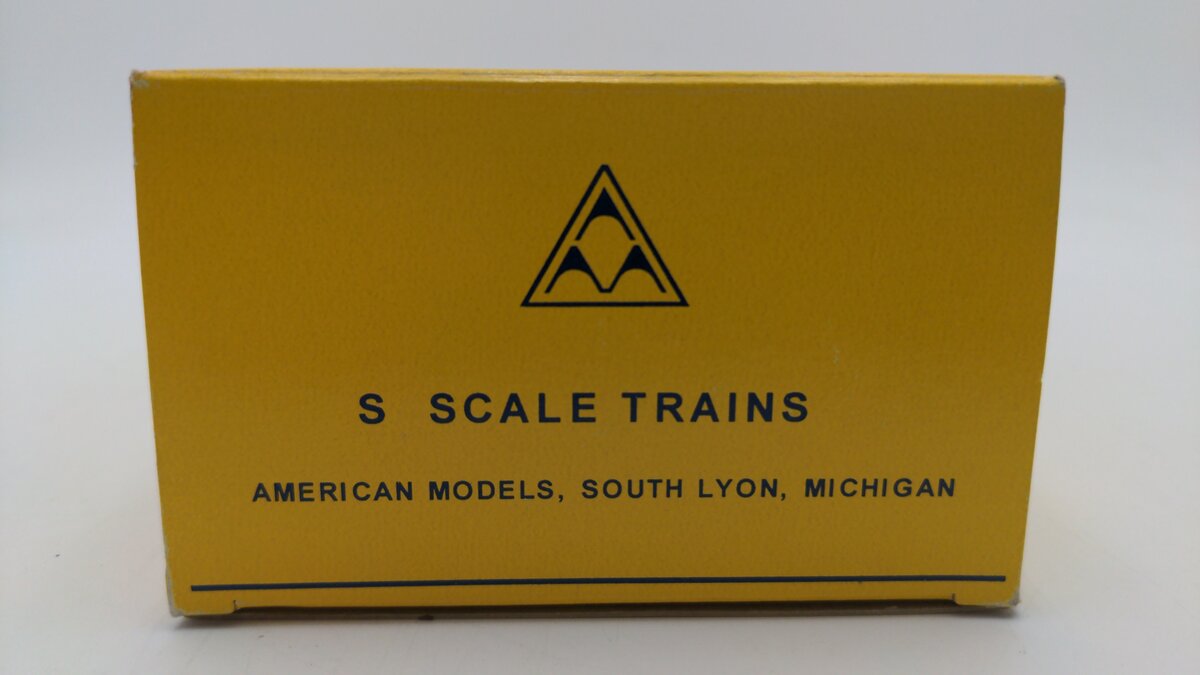 American Models 5009 S Gauge D&RGW ACF 50ft Rib-Sided Boxcar #61575 (Hi-Rail) EX/Box
