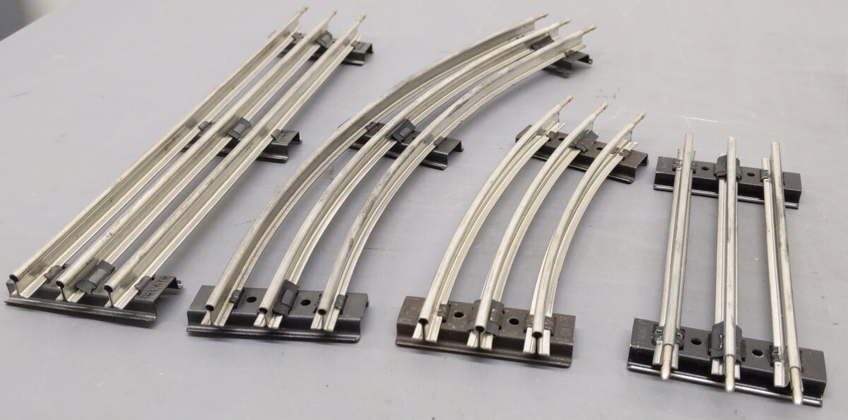 Lionel O Gauge Straight & Curved Track Sections #65501,65500,65504,65505 [18] EX