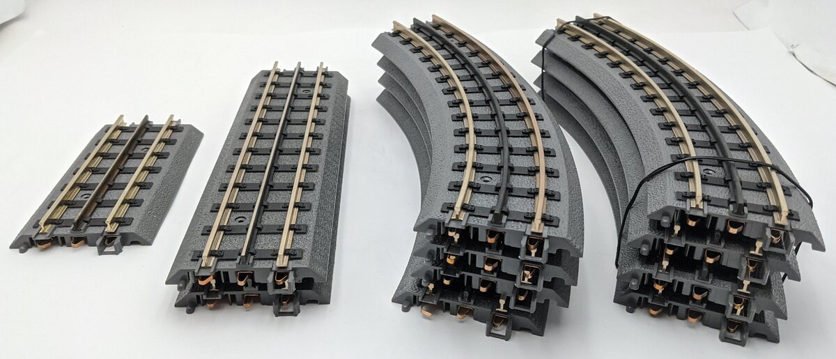 MTH O Scale Assorted Track Sections (11) NEW