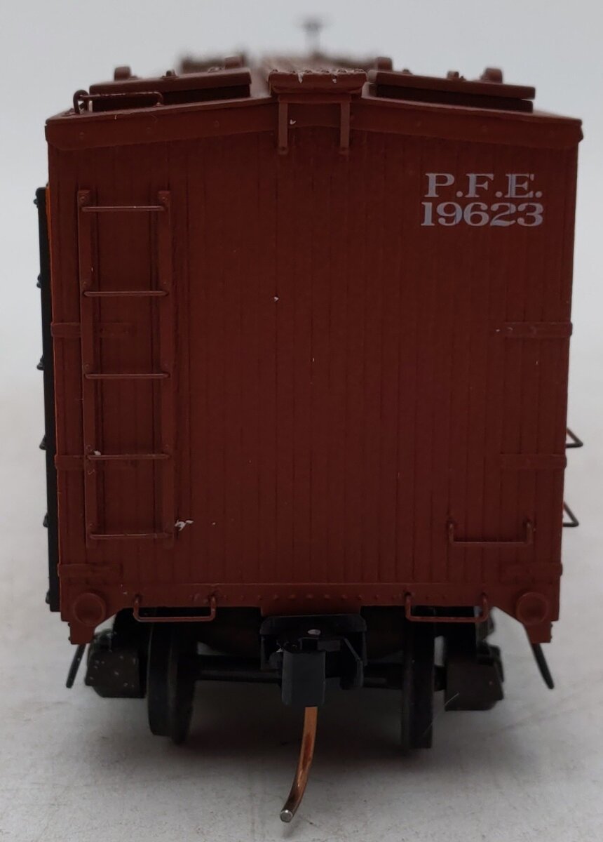 S-Helper 00566 S Pacific Fruit Express Reefer Car #19623 EX/Box