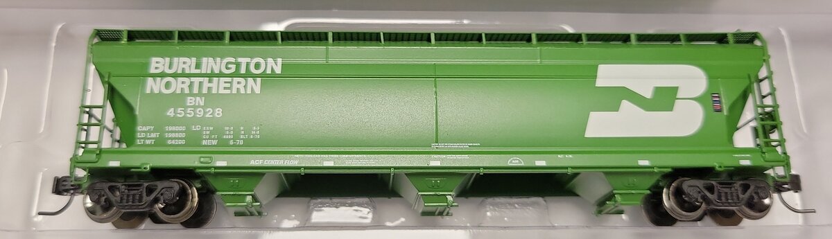 Athearn 6940 N Burlington Northern ACF 4600 3-Bay Centerflow Hopper #455928