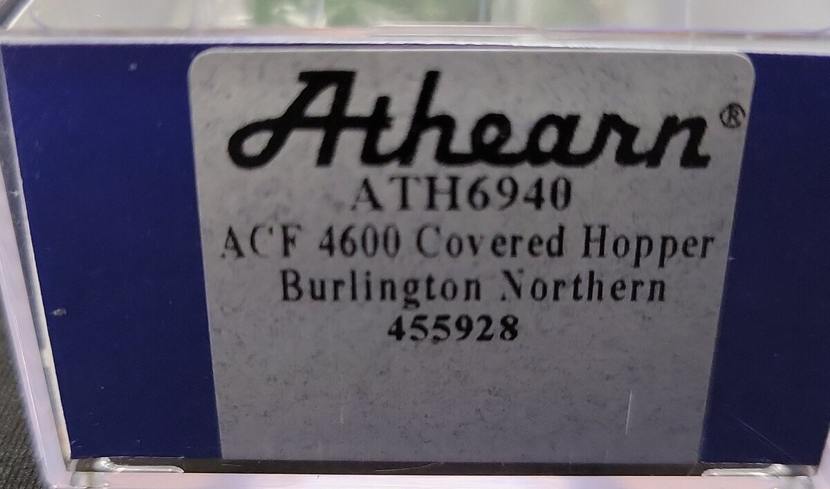 Athearn 6940 N Burlington Northern ACF 4600 3-Bay Centerflow Hopper #455928