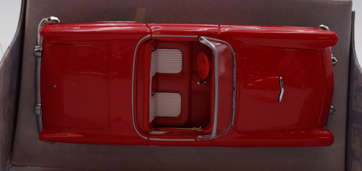 Matchbox The Dinky Collection DY-31 1:43 Scale 1955 Ford Thunderbird LN/Box