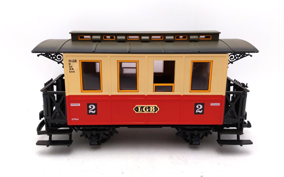 LGB 3011 G Scale LGB 2nd Class Red/Cream Passenger Coach Car EX/Box