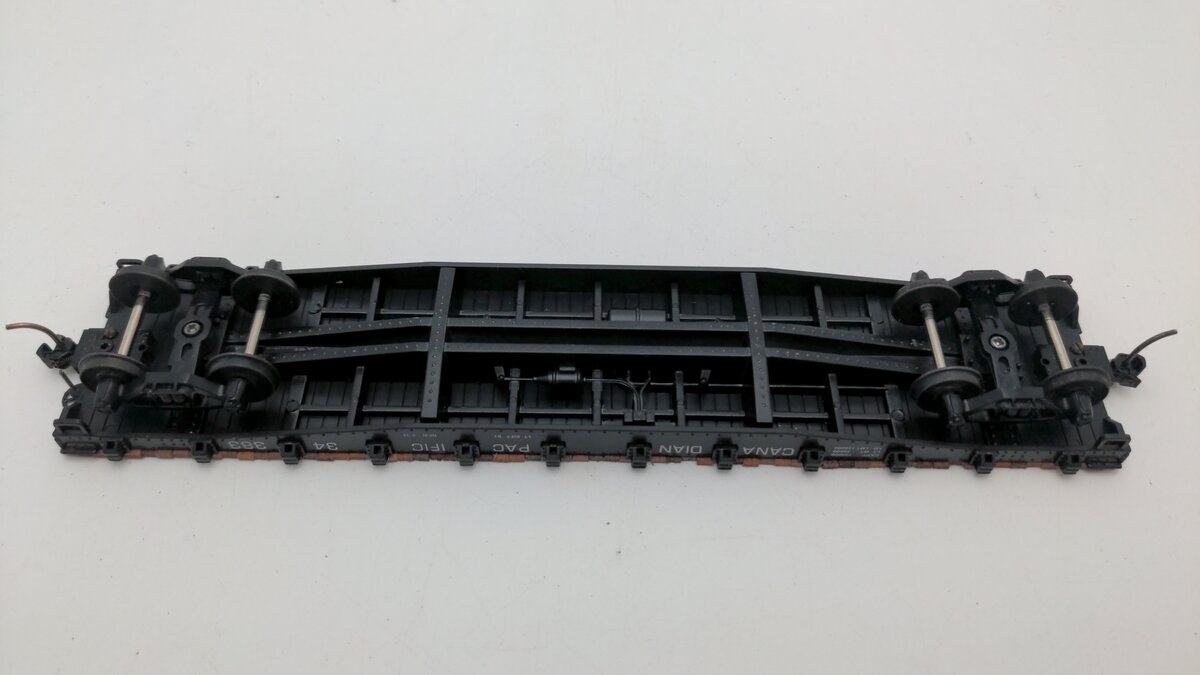 American Models 6008 S Scale Canadian Pacific Flat Car #34383 EX/Box