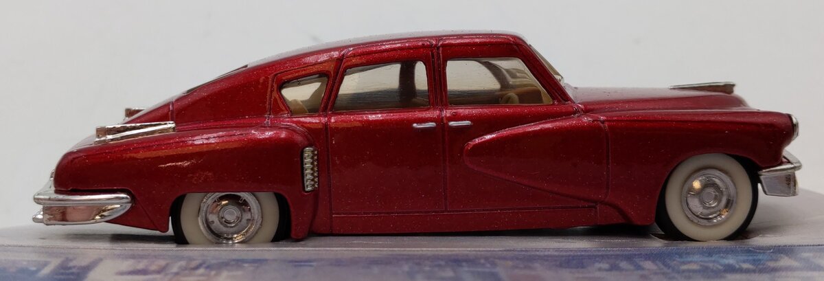 Matchbox The Dinky Collection DY-11 1:43 Scale 1948 Tucker Torpedo LN/Box