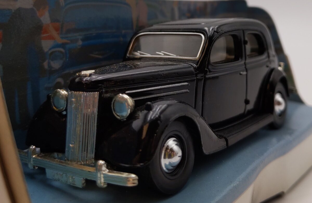 Matchbox The Dinky Collection DY-5 1:43 Scale 1950 Ford V8 Pilot LN/Box